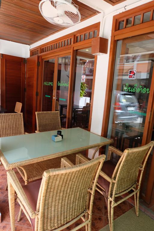 Kaneng Guesthouse Hua Hin Bagian luar foto
