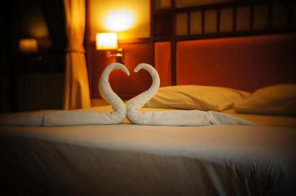 Kaneng Guesthouse Hua Hin Bagian luar foto