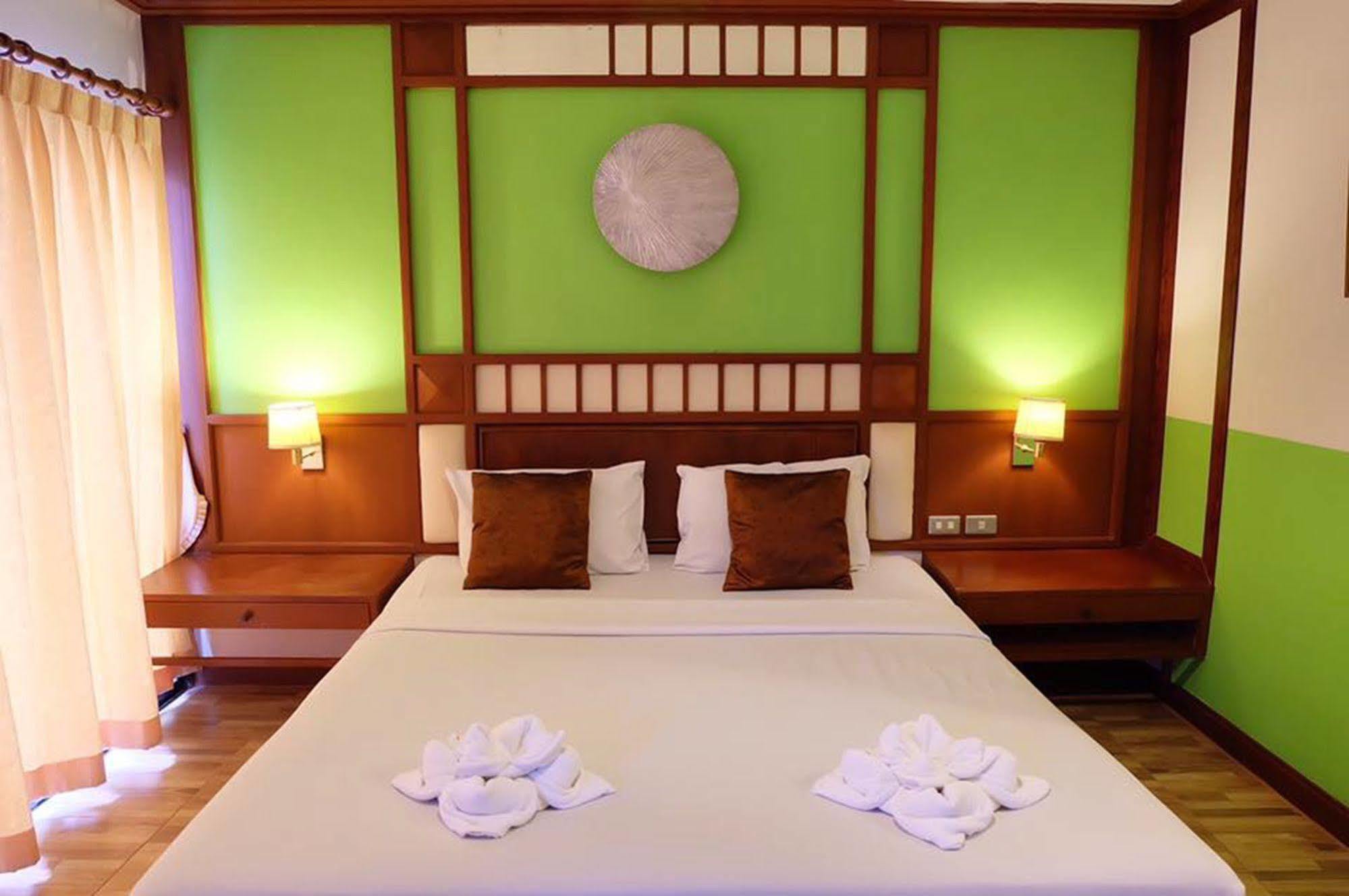 Kaneng Guesthouse Hua Hin Bagian luar foto