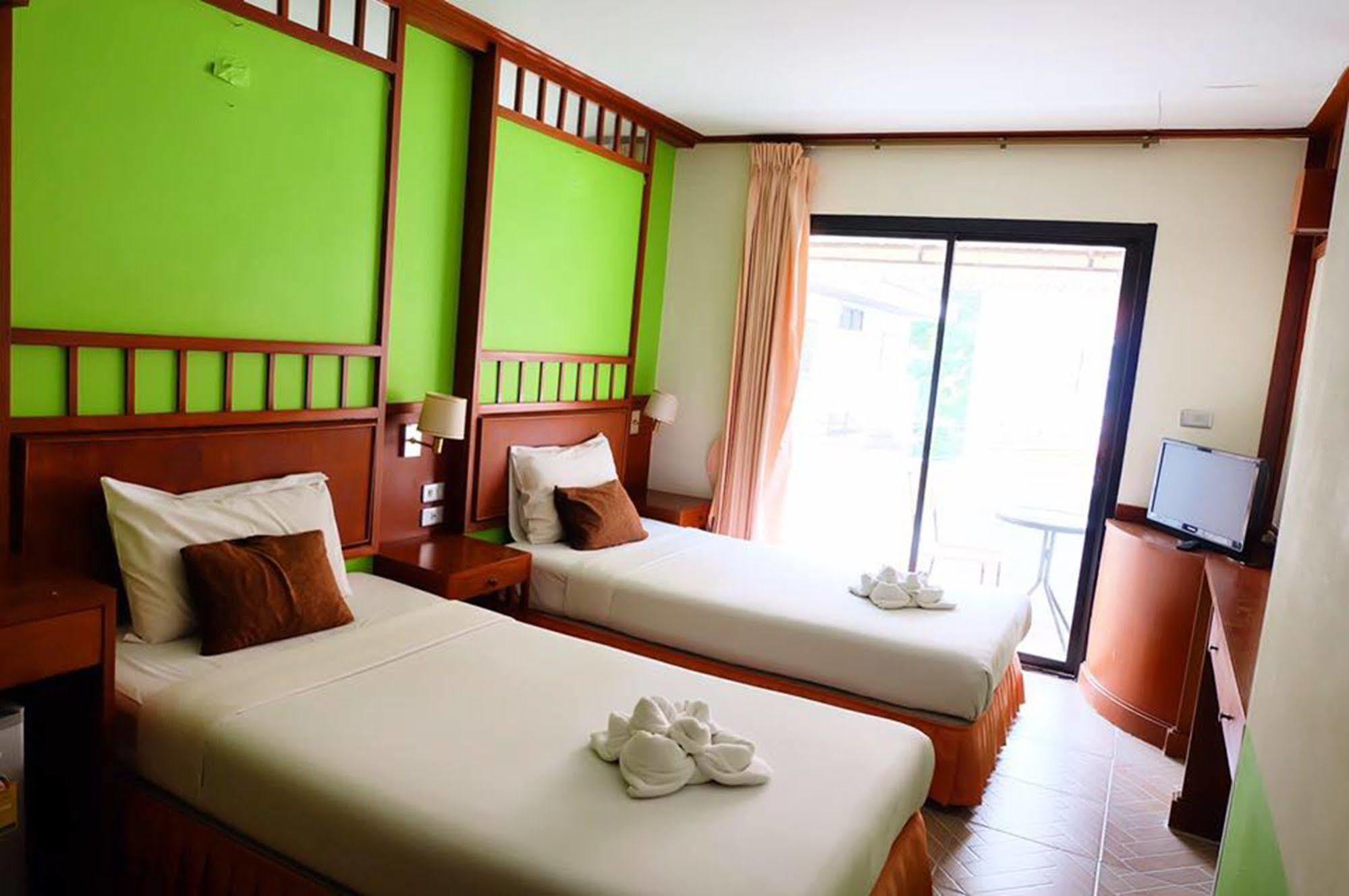 Kaneng Guesthouse Hua Hin Bagian luar foto