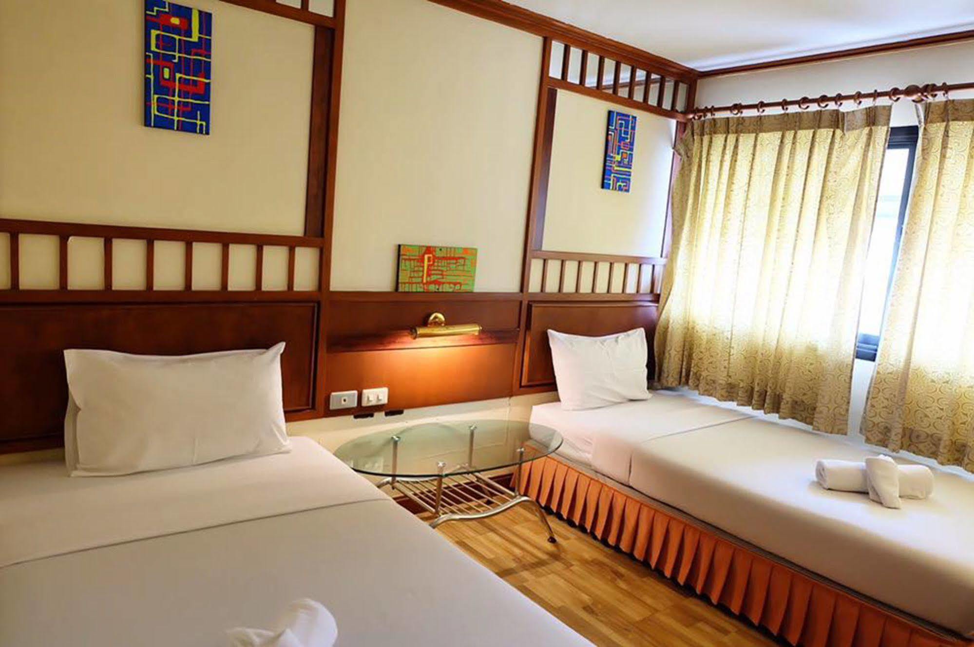 Kaneng Guesthouse Hua Hin Bagian luar foto
