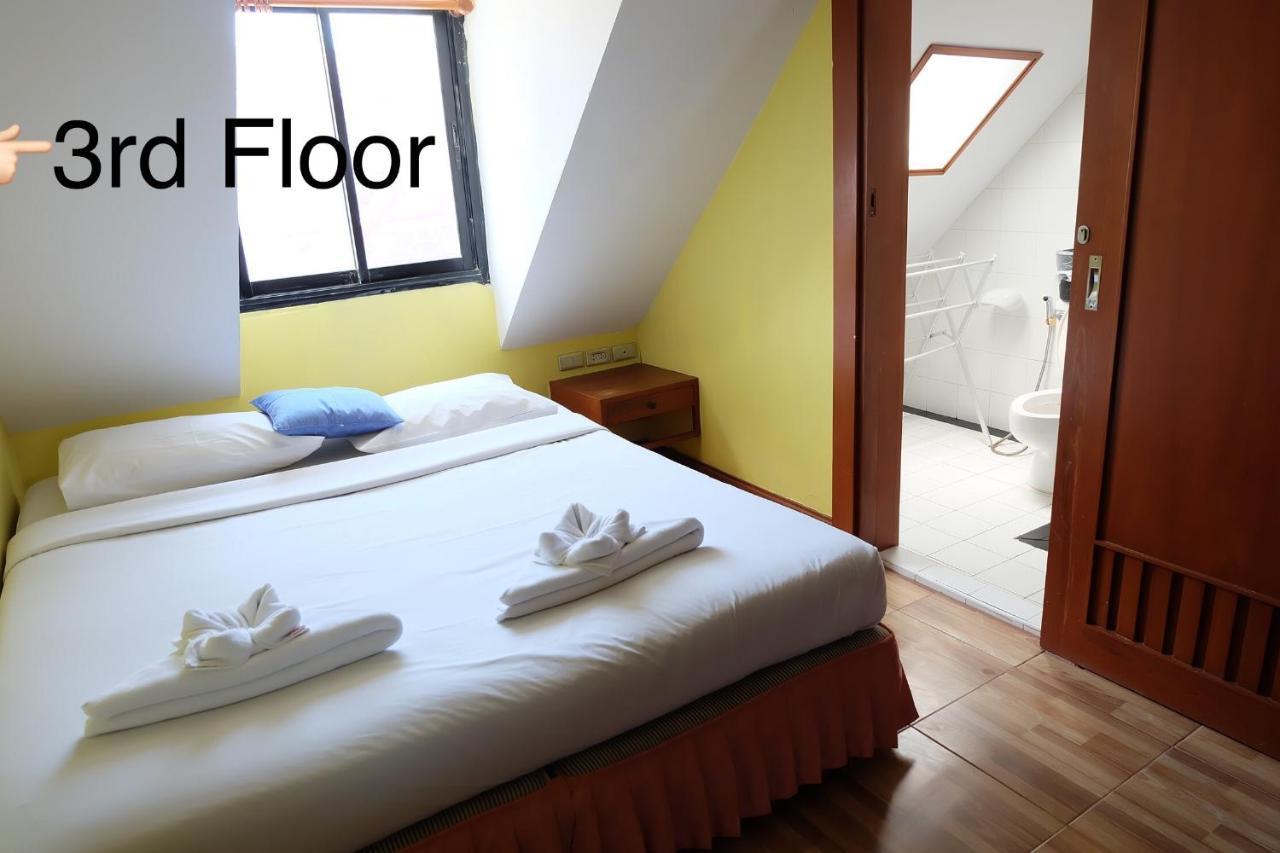 Kaneng Guesthouse Hua Hin Bagian luar foto