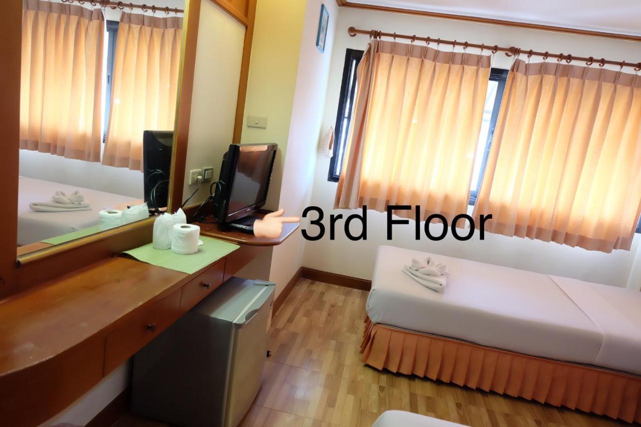 Kaneng Guesthouse Hua Hin Bagian luar foto